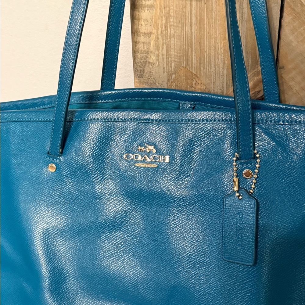 COACH glossy blue Leather Tote – (Slouchy & Soft) - Picture 4 of 15